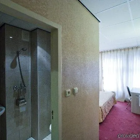 كورديال دام سكوار 3*