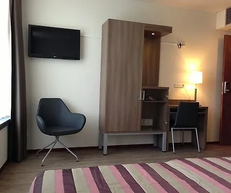 كورديال دام سكوار 3*