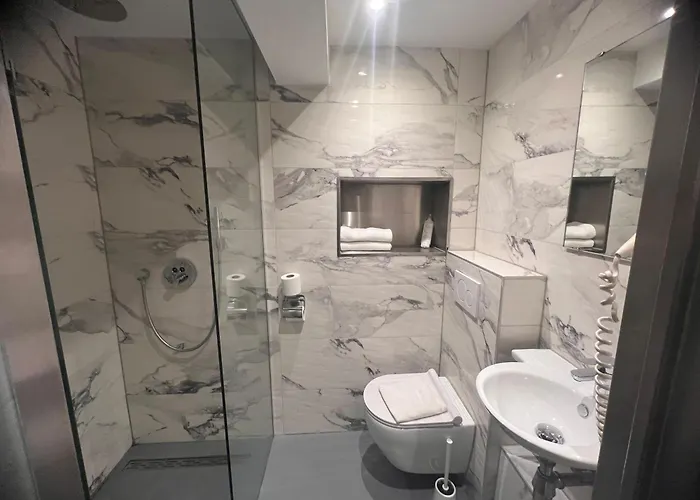 Ozo Cordial 3* אמסטרדם