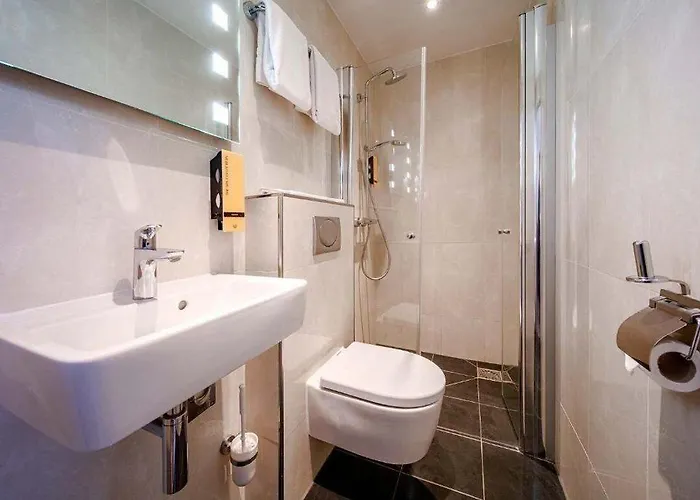 מלון Ozo Cordial