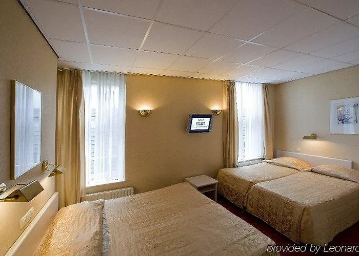 Ozo Cordial 3* אמסטרדם