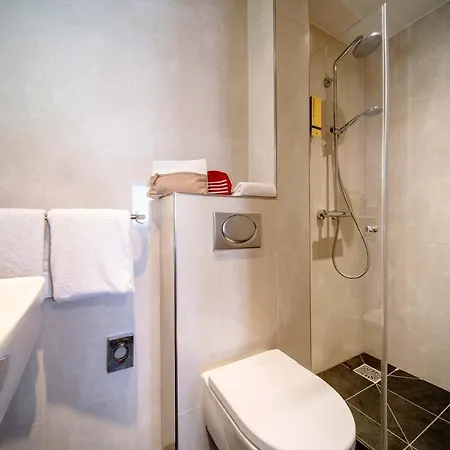 Ozo Cordial Hotel