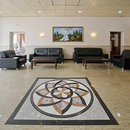 Ozo Cordial Hotel 3*